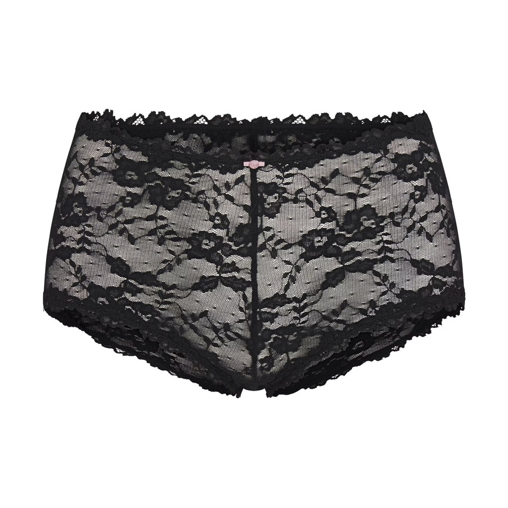 SKIMS onyx lace boy shorts size small